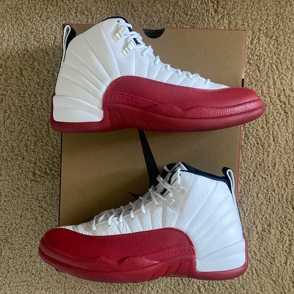 Air Jordan Retro Cherry 13 Sz 8.5